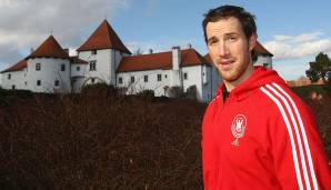 Jansen spielte von 2003 bis 2015 beim HSV, wechselte danach für eine Saison zum THW Kiel und ließ 2016/2017 seine Karriere in Hamburg ausklingen. Aktuell ist er Trainer beim HSV, der seit dieser Saison wieder in der 2. Liga spielt.