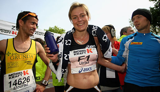 Europameisterin Ulrike Maisch (Mitte) hat beim Hamburg-Marathon die WM-Norm verpasst.