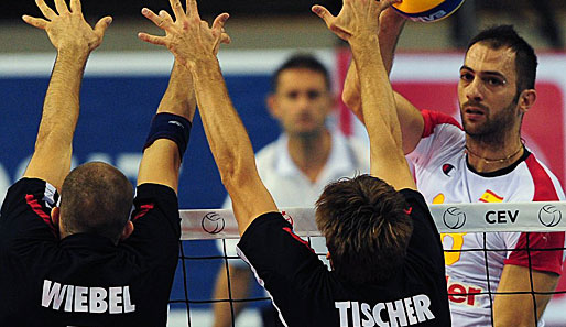 Die deutschen Volleyballer sind bei der EM in der Türkei rechtzeitig in Form gekommen
