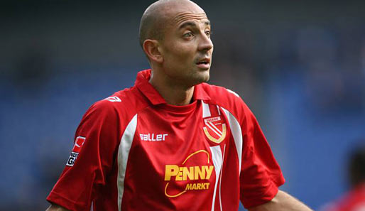 Stanislaw Angelow ist bulgarischer Nationalspieler und spielt seit 2007 für Energie Cottbus