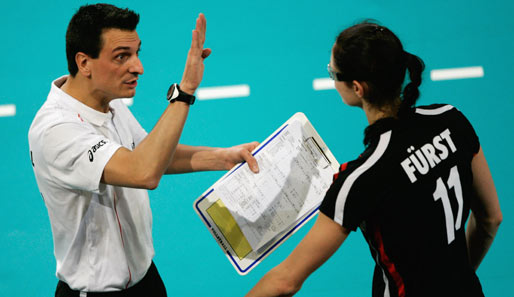 Giovanni Giudetti (l.) ist seit 2006 Nationaltrainer der deutschen Frauen-Nationalmannschaft