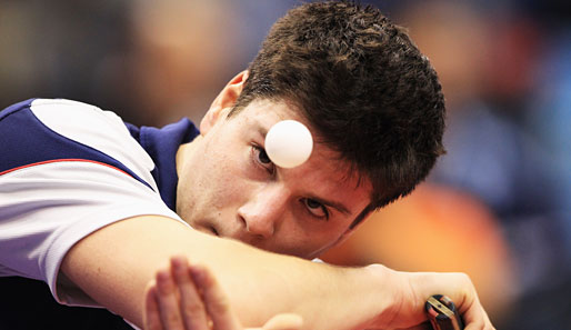 Dimitrij Ovtcharov erreichte beim Tischtennis-Weltcup in Magdeburg das Viertelfinale