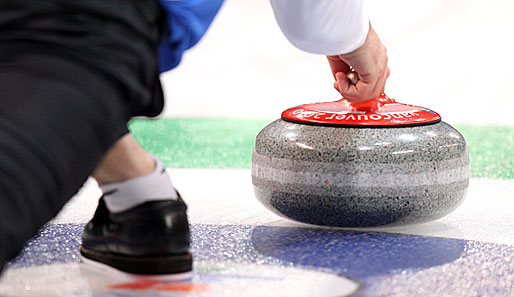 Die deutschen Curling-Teams haben sich in Russland die WM-Qualifikation gesichert