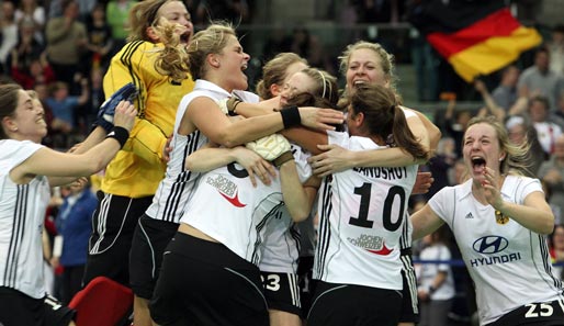 Die deutschen Hockey-Damen wurden trotz 0:2-Rückstands noch Europameister