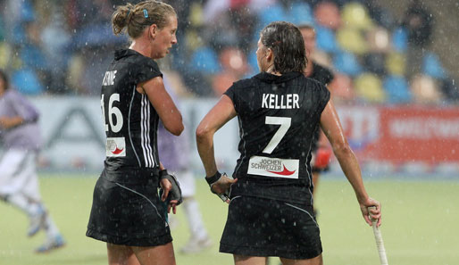 Der Treffer von Natascha Keller (r.) brachte am Ende nichts. Deutschland unterlag der Niederlande