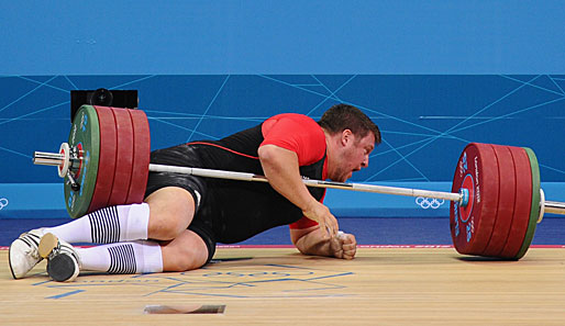Olympia 2012: Matthias Steiner fiel beim Reißen die 196-Kilo schwere Hantel ins Genick