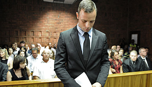 Pistorius beteuert vor Gericht die Unschuld. Der Mordverdacht gegen ihn verhärtet sich