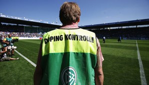 Auch der Deutsche Fußball Bund versucht gegen Doping vorzugehen