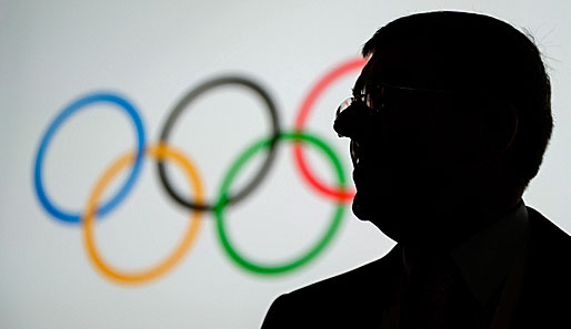 Der Schweizer IOC-Präsidentschaftskandidat Denis Oswald hat Thomas Bach scharf angegriffen