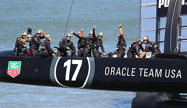 Das Titelverteidiger-Team Oracle aus den USA lässt sich nicht aus der Ruhe bringen