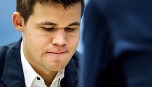 Magnus Carlsen wird seiner Favoritenrolle in Berlin einmal mehr gerecht