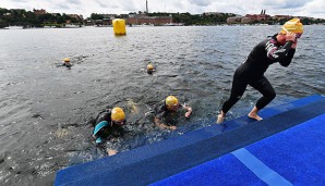 Im Triathlon bildet das Schwimmen als erste Disziplin den Wettkampf-Auftakt