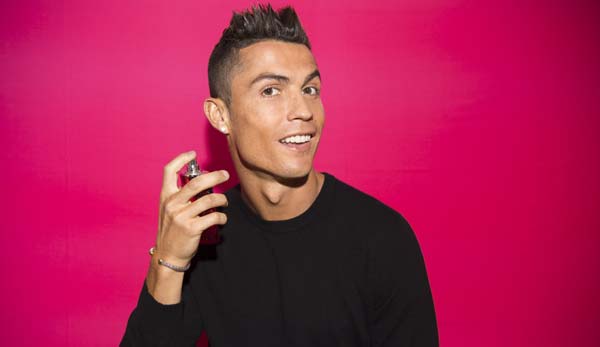 Cristiano Ronaldo liegt nur auf Platz 3 der Spieler mit dem höchsten Verdienst.
