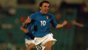 Mit dabei: Andrea Pirlo, der im Mai 1994 debütierte und dem Verein auch in der Serie B die Treue hielt. Erst 1998 verließ er den Klub in Richtung Inter Mailand, eine Weltkarriere nahm seinen Lauf.
