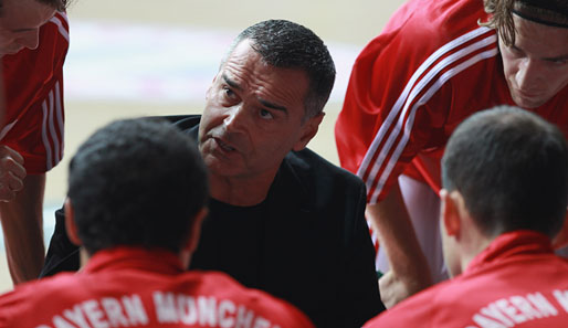 Coach Dirk Bauermann untermauerte mit seinem Team die Tabellenführung