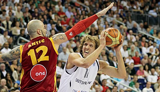 Im letzten Test vor der Basketball-EM zeigte Dirk Nowitzki eine ansprechende Leistung