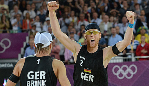 Jonas Reckermann (r.) holte mit seinem Partner Julius Brink die Goldmedaille bei Olympia 2012