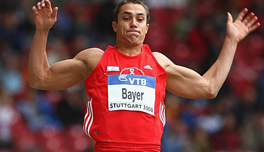 Sebastian Bayer verfehlte den Hallen-Weltrekord nur um acht Zentimeter