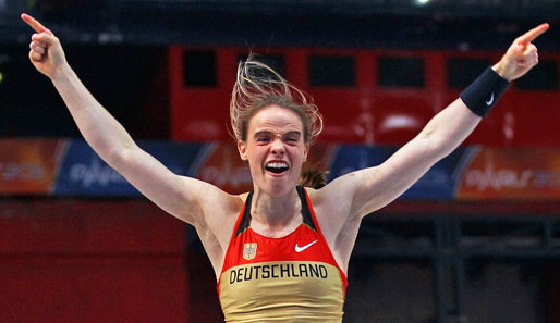 Silke Spiegelburg gewann mit 4,75 Meter das Stabhochspringen