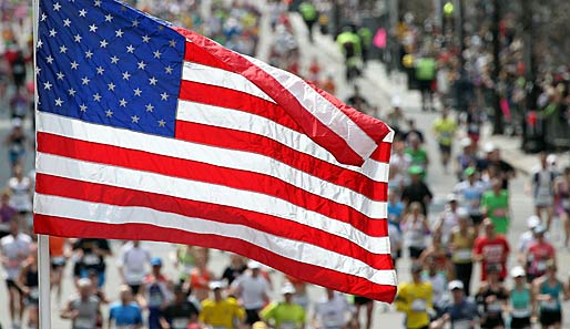 Der Boston Marathon wird von tragischen Explosionen überschattet