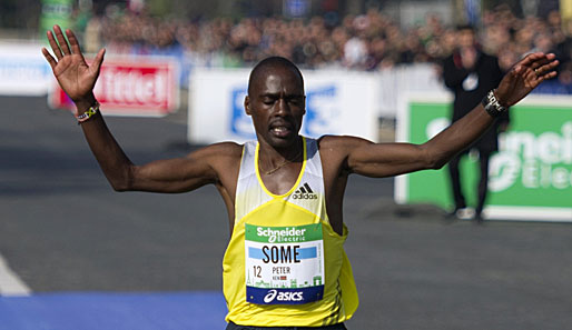 Mit persönlicher Bestleistung gewann Peter Some den 37. Paris-Marathon