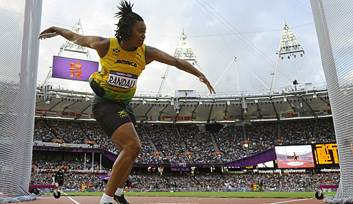 Allison Randell ist mit 61,21 m Landesrekordhalterin auf Jamaika