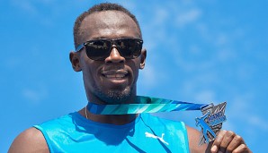 Siegerlächeln: Usain Bolt siegt wieder - wenn auch nur beim Schaukampf