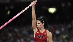 Jennifer Suhr hat ihren eigenen Weltrekord um einen Zentimeter verbessert