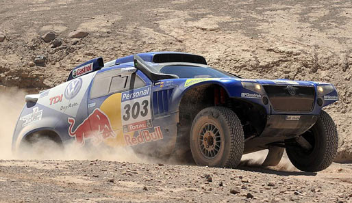 VW stellt die Wagen der ersten Drei bei der Rallye Dakar