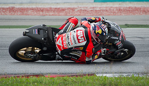 Bei den offiziellen MotoGP-Testfahrten in Sepang wurde Bradl Siebter