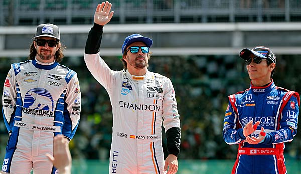 Der zweimalige Formel-1-Weltmeister Fernando Alonso (Bildmitte) kam im Qualifying nicht über den 34. Platz hinaus. Damit bleibt dem ersten spanischen F1-Weltmeister das heutige Sonntags-Rennen verwehrt.