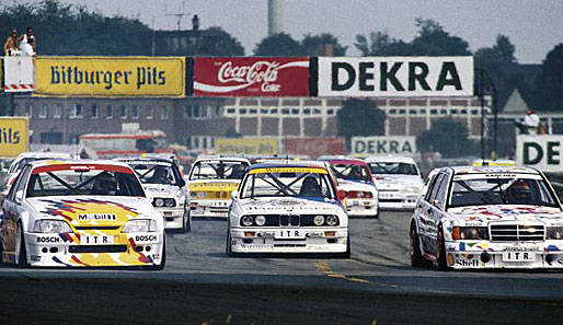 Ein DTM-Rennen aus dem Jahr 1991: Man kann die knatternden Motoren quasi hören