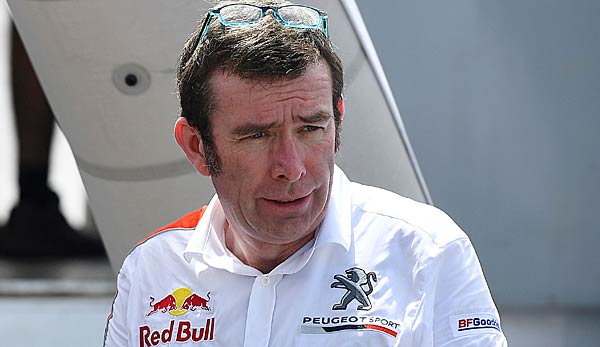 Sportdirektor Bruno Famin gab den Peugeot-Rückzug von der Rallye Dakar bekannt