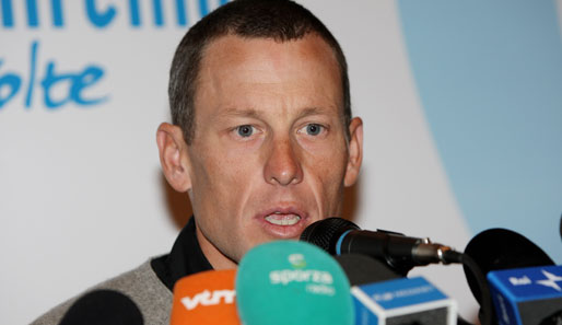 Lance Armstrong wird mit Berlusconi über den Kampfgegen Krebs sprechen