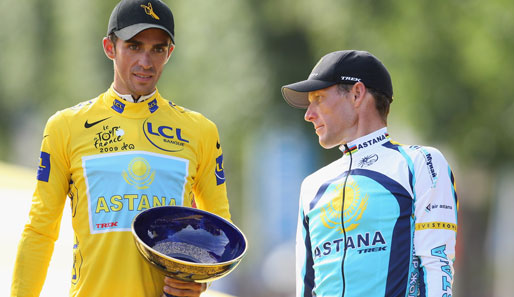 Alberto Contador (l.) und Lance Armstrong sollen bevorteilt worden sein