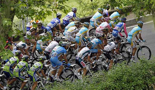 Das Giro-Feld muss 2011 zweimal über den Ätna