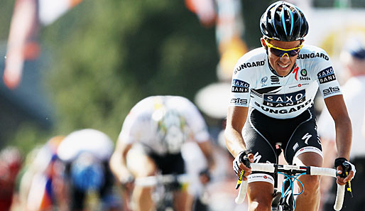Giro-Favorit Alberto Contador kam mit der Spitzengruppe ins Ziel