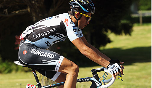 Alberto Contador hat auf der achten Etappe des Giro ein erstes Ausrufezeichen gesetzt