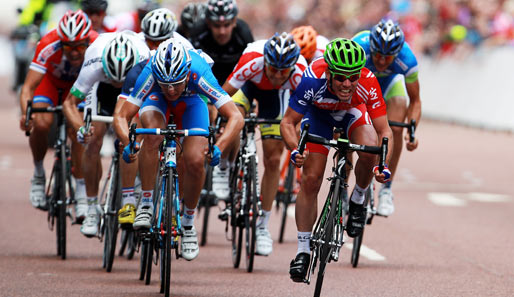 Mark Cavendish (r.) hatte beim Olympia-Test in London im Schlusssprint die Nase vorn