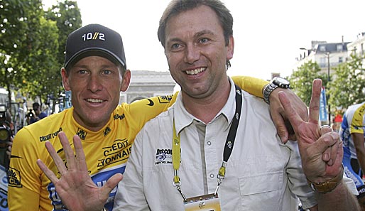 Johan Bruyneel (r.) mit seinem damaligen Schützling Lance Armstrong bei der Tour de France 2005