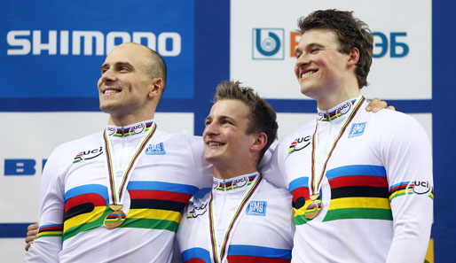 Maximilian Levy, Rene Enders und Stefan Botticher holen das zweite Team-Gold nach Deutschland
