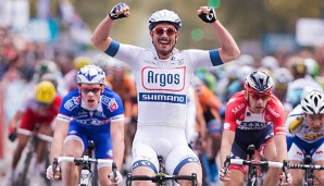 John Degenkolb schreit seine Freude über den Sieg beim Radklassiker heraus