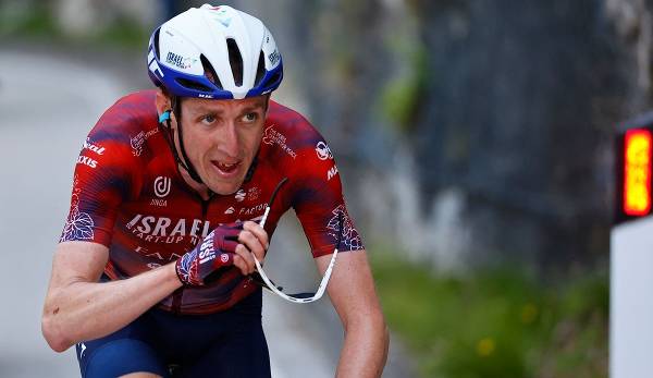 Der irische Radprofi Daniel Martin hat nach einem beherzten Auftritt die 17. Etappe des Giro d'Italia gewonnen.