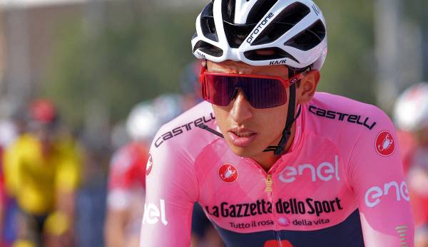 Der frühere Tour-de-France-Gewinner Egan Bernal ist nach einem Trainingsunfall in seinem Heimatland Kolumbien in ein Krankenhaus eingeliefert worden.