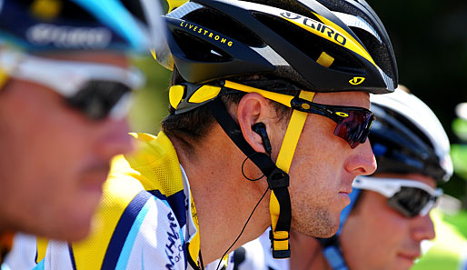 Lance Armstrong schielt auf das Gelbe Trikot und übt sich in psychologischer Kriegsführung