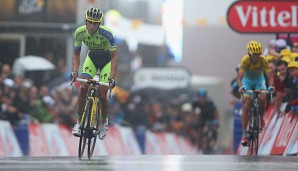 Alberto Contador kam ein paar Sekunden vor Vincenzo Nibali ins Ziel
