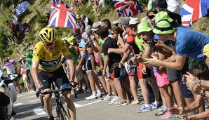 Fankontakt gehört für Chris Froome während des größten Radrennens der Welt zum Alltag