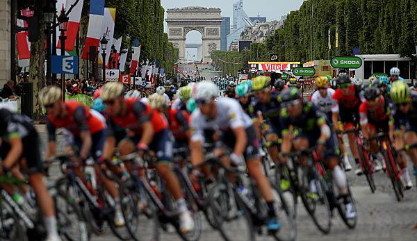 Auf dem Champs-Elysees geht die Tour de France traditionell zu Ende.