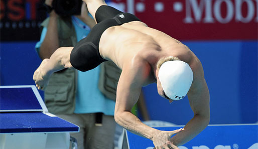 Steffen Deibler gewann in 21,99 Sekunden das Ausschwimmen gegen den Ungarn Krisztian Takacs