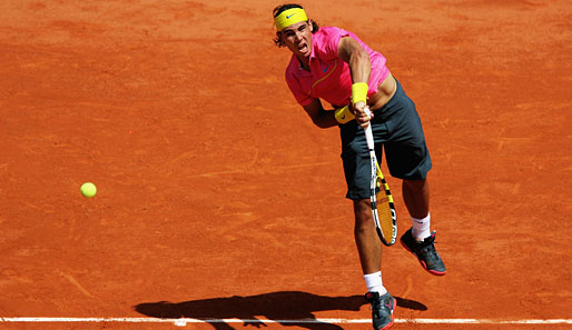 Rafael Nadal steht bei den French Open in Runde zwei